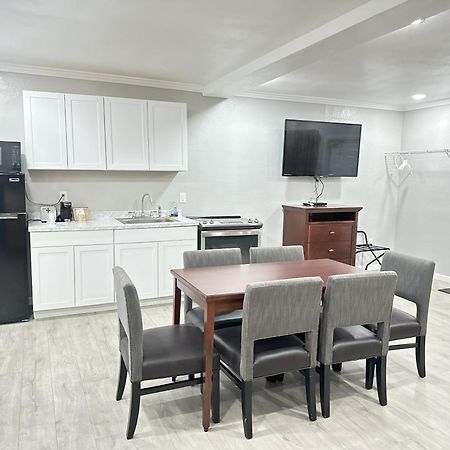 Sunshine Inn & Suites Venice, Florida Venice Gardens Екстериор снимка