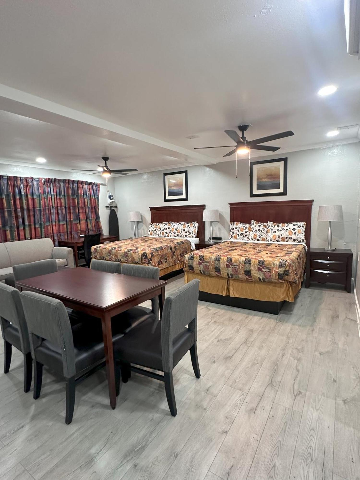 Sunshine Inn & Suites Venice, Florida Venice Gardens Екстериор снимка