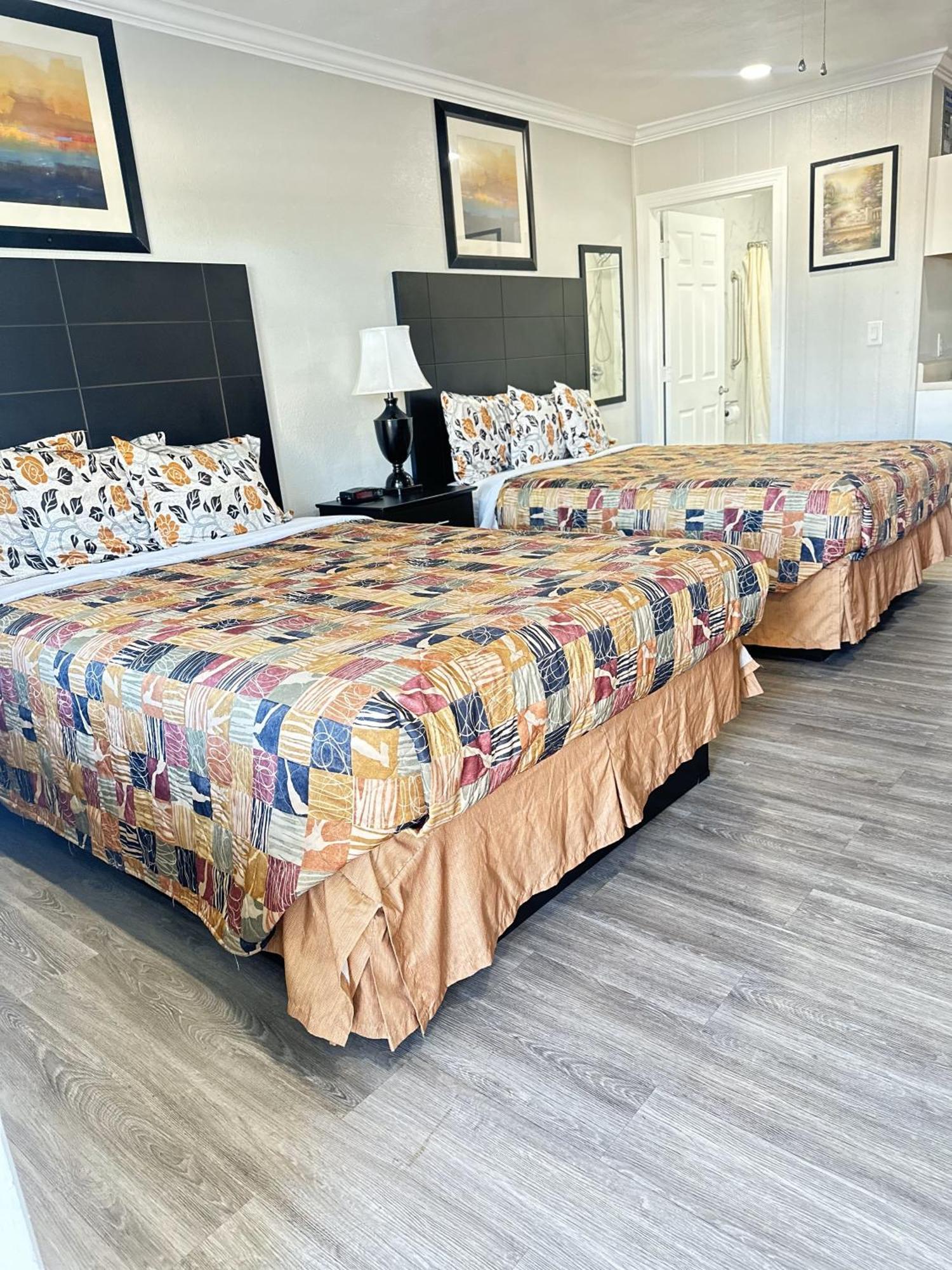 Sunshine Inn & Suites Venice, Florida Venice Gardens Екстериор снимка