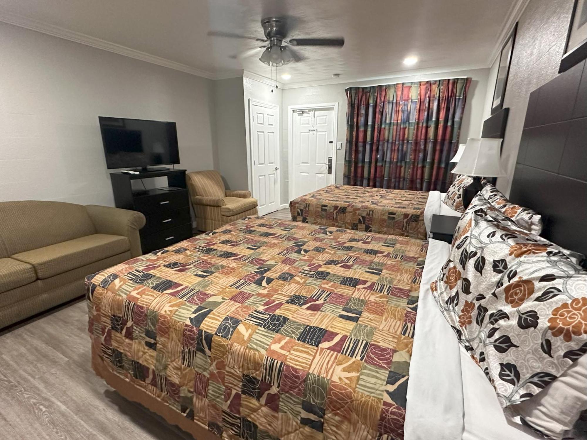 Sunshine Inn & Suites Venice, Florida Venice Gardens Екстериор снимка