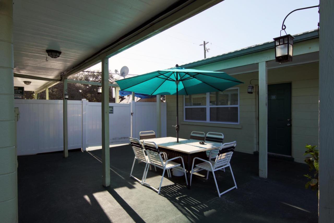 Sunshine Inn & Suites Venice, Florida Venice Gardens Екстериор снимка